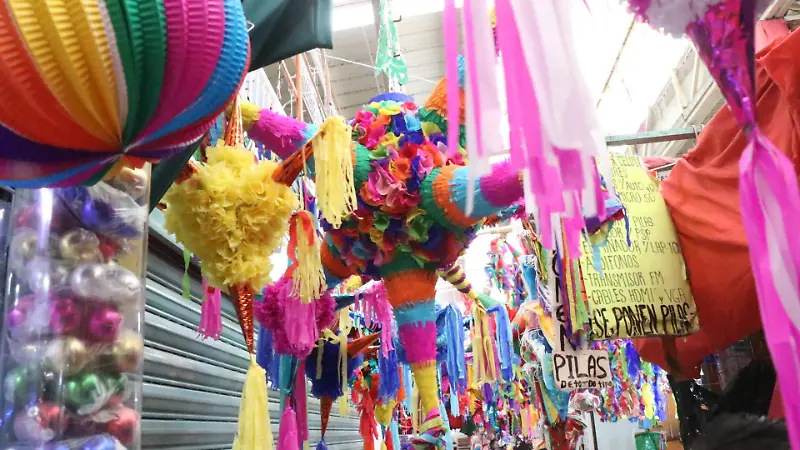Piñatas